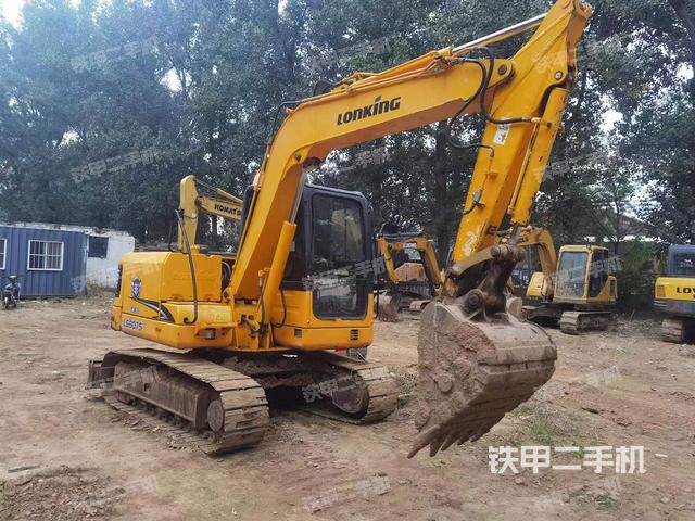 龙工LG6075挖掘机