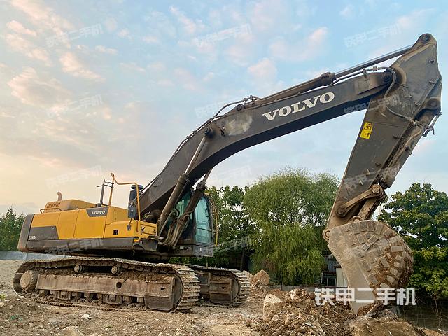 沃尔沃EC480EL挖掘机