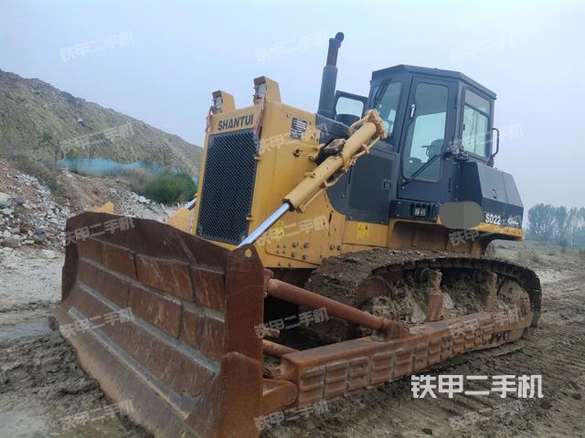 山推SD22推土机