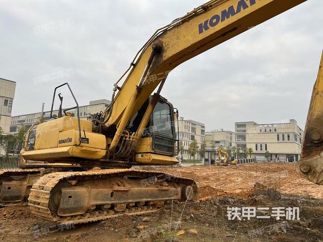 小松PC210LC-8M0挖掘机