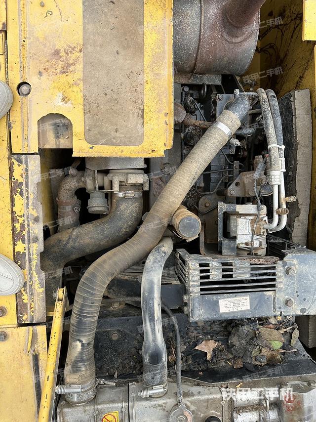 發(fā)動(dòng)機(jī)整體俯視（整機(jī)外觀）