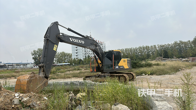 沃尔沃EC200ES挖掘机