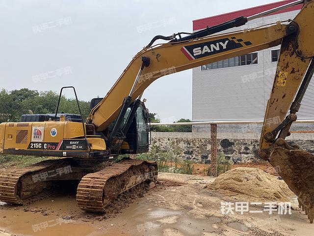 三一重工SY200C挖掘机