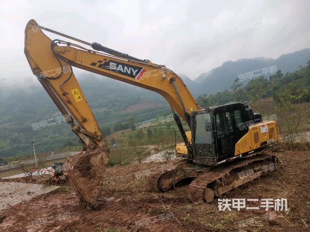 三一重工SY200C挖掘机