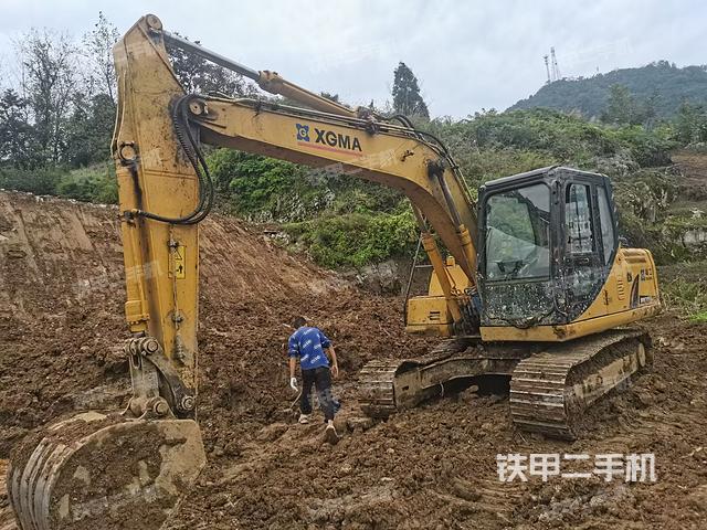 厦工XG815FL挖掘机