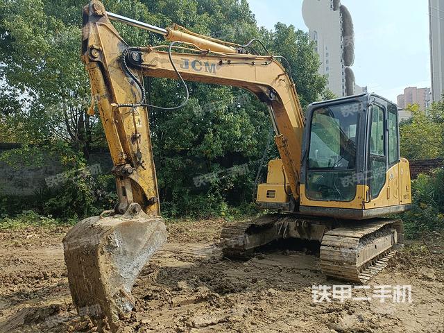 山重建机JCM907D挖掘机