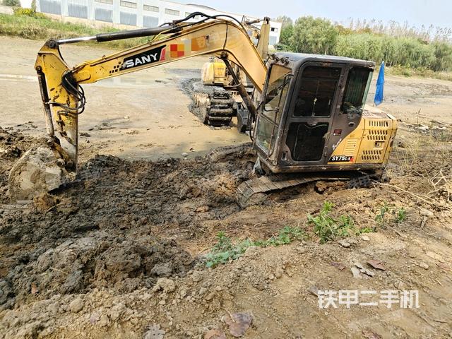三一重工SY65C挖掘机