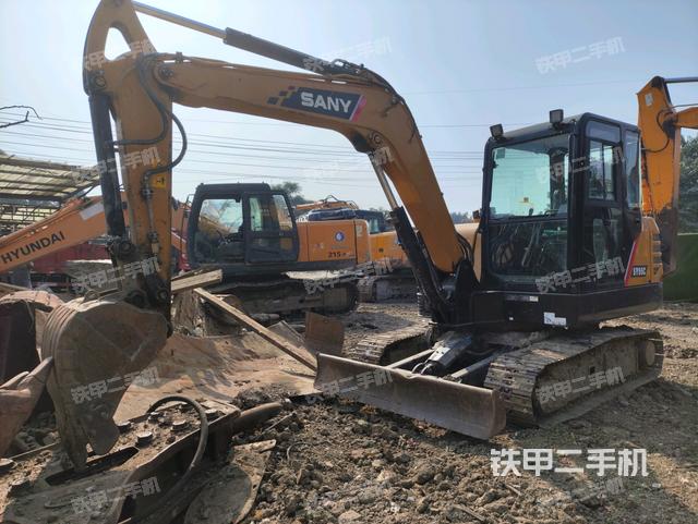 三一重工SY55C挖掘机