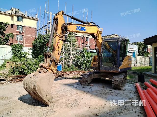 徐工XE75D挖掘机