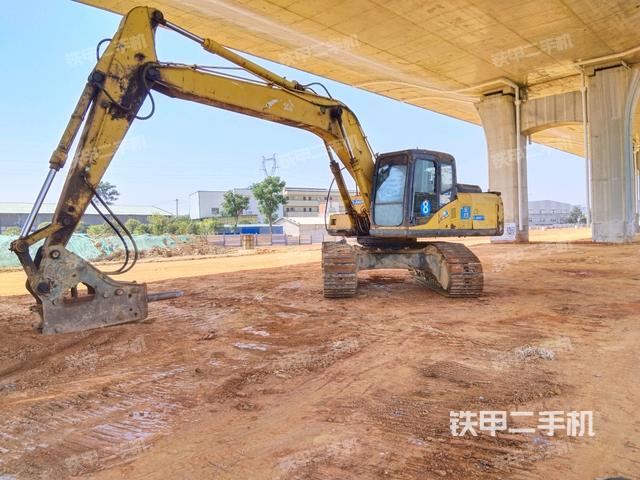 山重建机GC228LC-8挖掘机