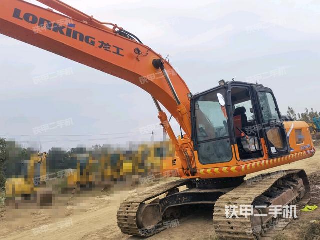龙工LG6225N挖掘机