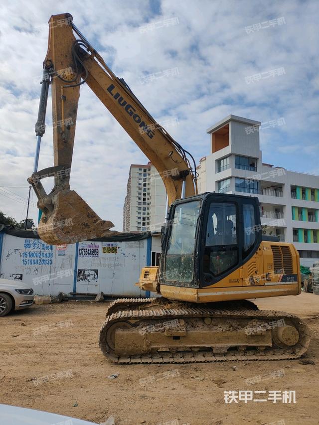 柳工CLG913E挖掘机