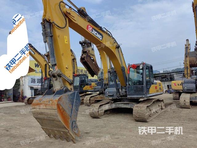 徐工XE245DK挖掘机