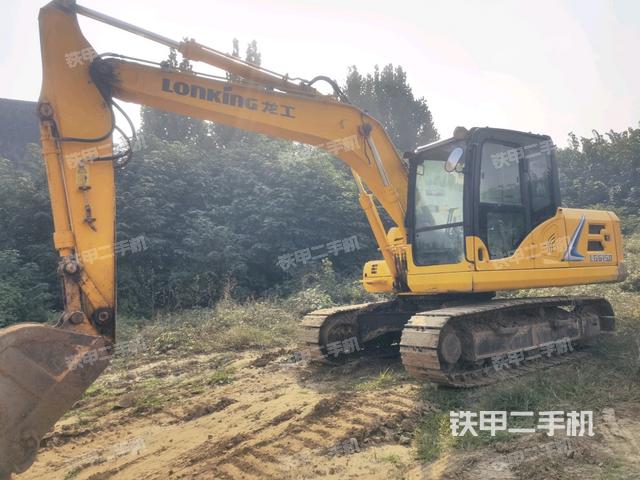 龙工LG6150挖掘机