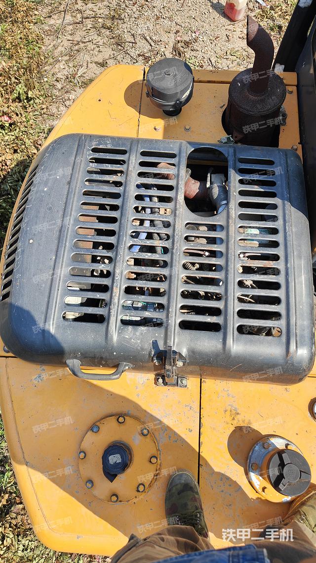 发动机整体俯视（整机外观）