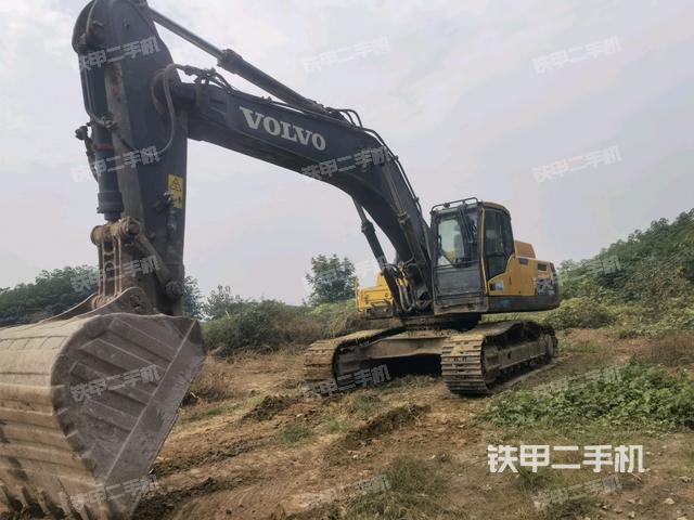 沃尔沃EC350DL挖掘机