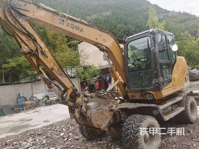 厦工XG8075W挖掘机