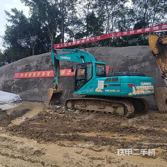 山河智能SWE210E挖掘机