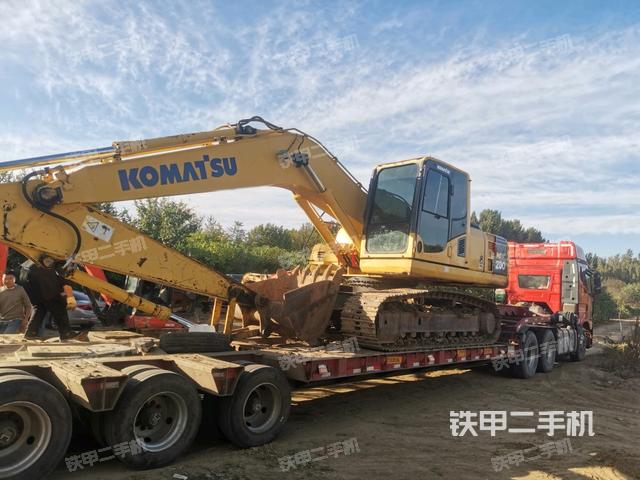 小松PC200-8挖掘机
