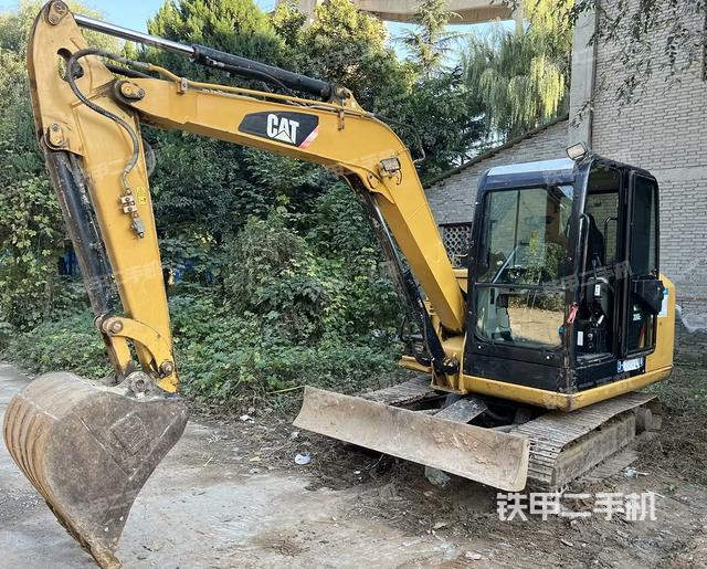 卡特彼勒306E2小型液压挖掘机