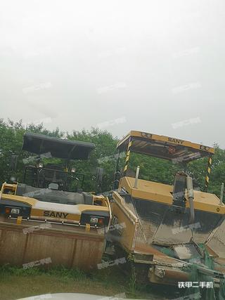 广西-南宁市二手三一重工SAP90EC沥青摊铺机实拍照片