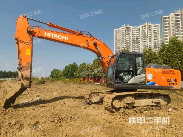 日立ZX200-5A挖掘机
