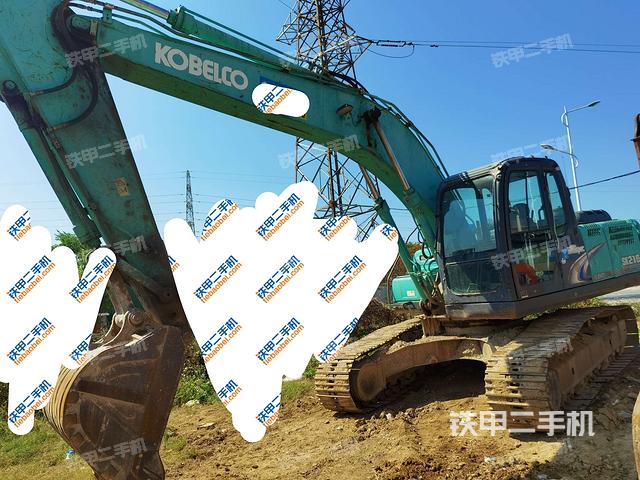 神钢SK210LC-8挖掘机