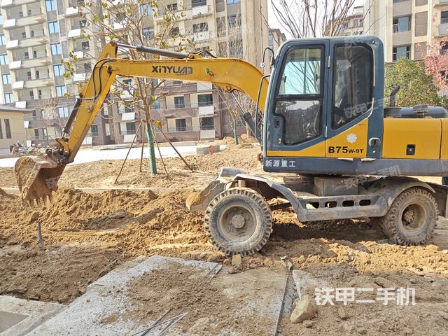 新源XYB75W-9挖掘机