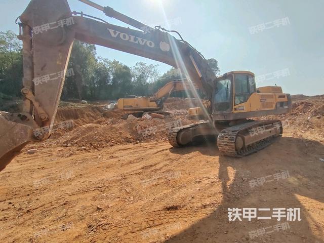 沃尔沃EC480DL挖掘机