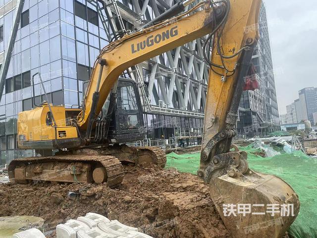 柳工CLG913E挖掘机