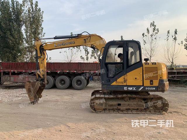 柳工CLG908D挖掘机