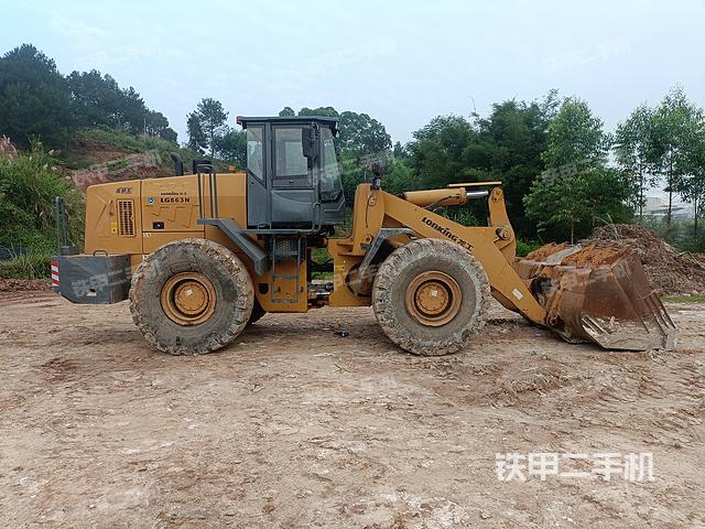 龙工LG863N装载机