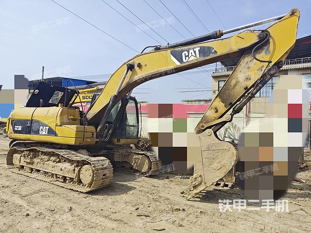 卡特彼勒323DL挖掘机