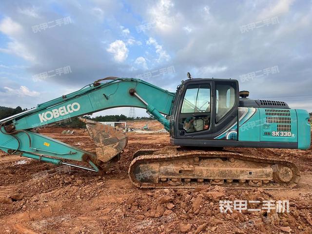 神钢SK260LC-10挖掘机