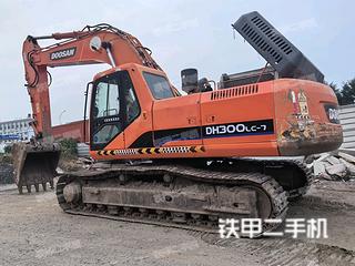 山东-烟台市二手斗山DH300LC-7挖掘机实拍照片