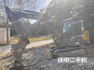 河南-郑州市二手沃尔沃EC55D挖掘机实拍照片
