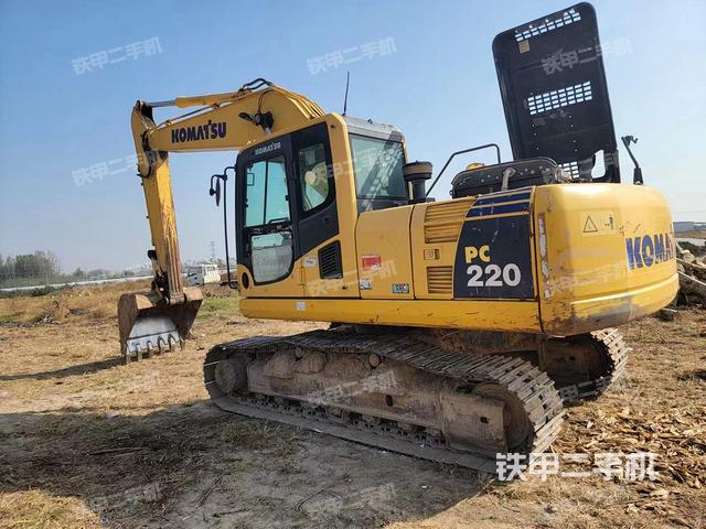 小松PC200-8M0挖掘机