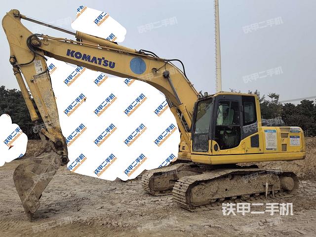 小松PC200-8挖掘机