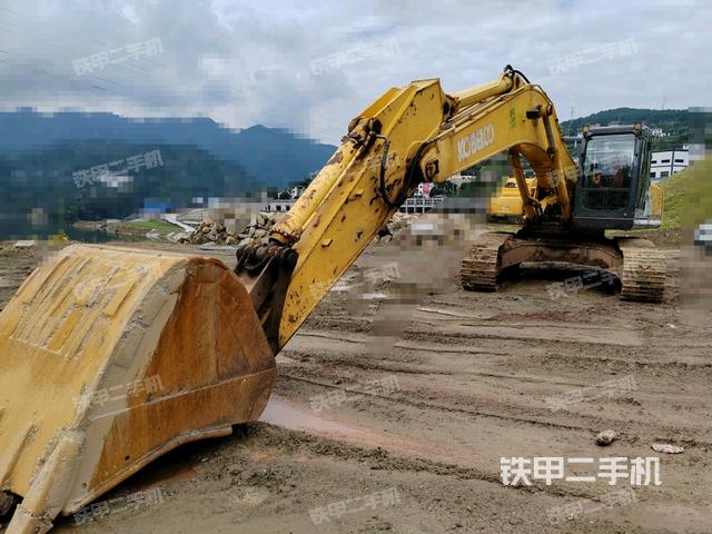 神钢SK350LC-8挖掘机