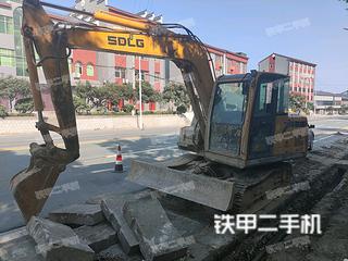 广州山东临工E675F挖掘机实拍图片