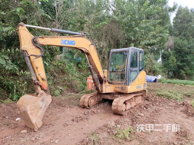 徐工XE60D挖掘机