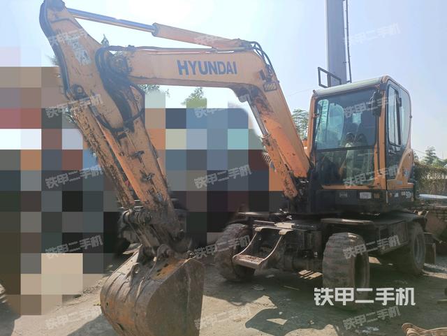 现代R60W-9挖掘机