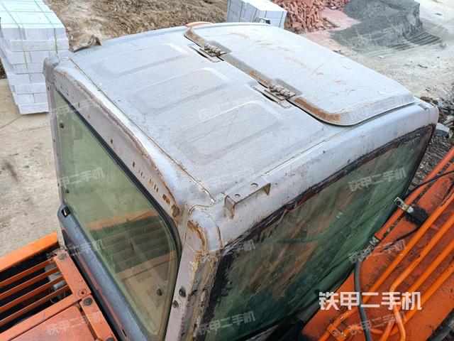 日立ZX70挖掘机的设备实拍-第50张实拍照片