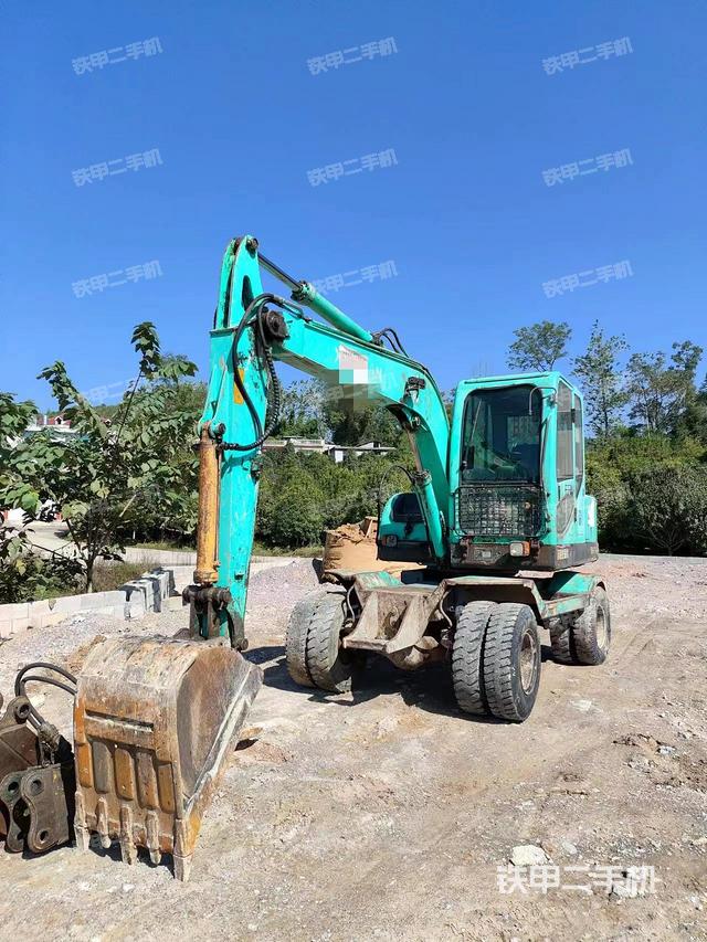 新源XY75W-8挖掘机