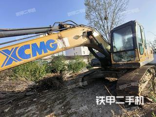 襄阳徐工XE215D挖掘机实拍图片