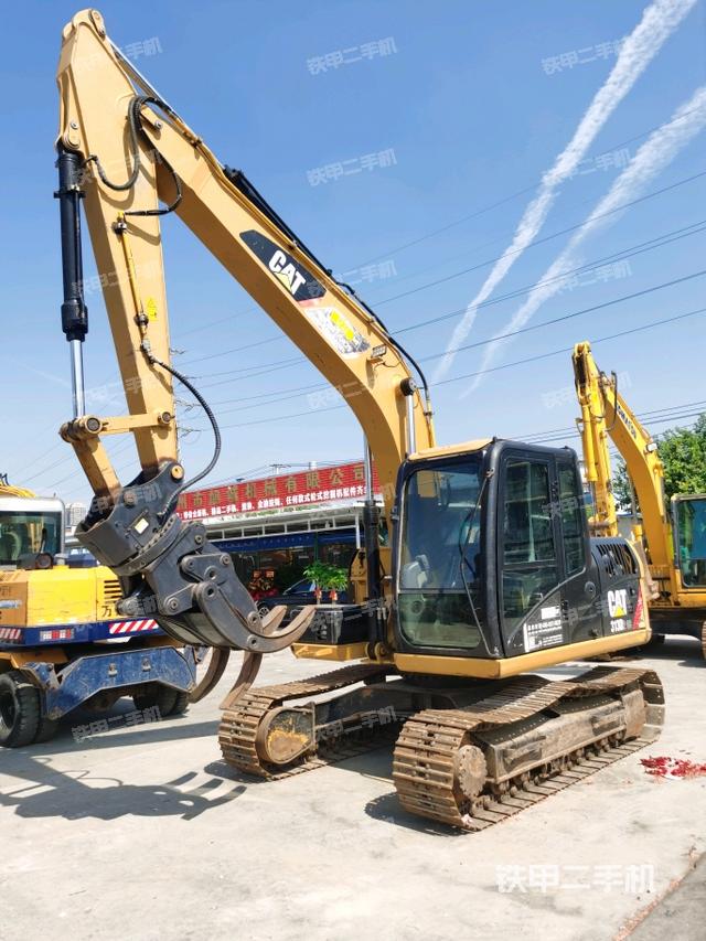 卡特彼勒CAT®313D2 GC 小型液压挖掘机