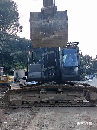 广东-深圳市二手中联重科ZE370E-10挖掘机实拍照片