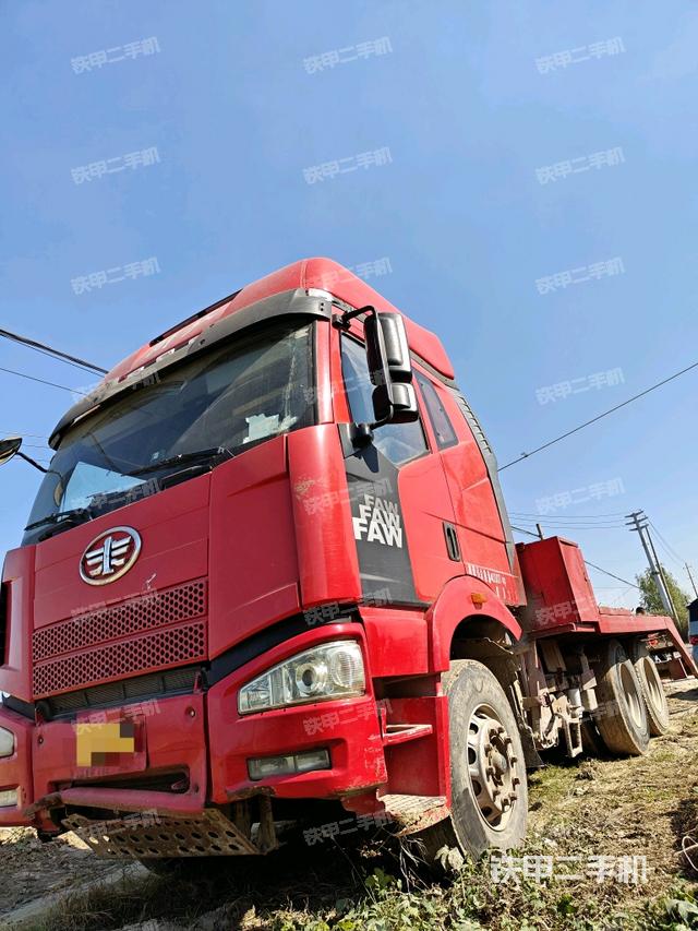一汽解放6X4平板运输车