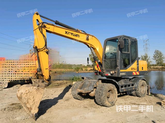 新源XYB75W-9挖掘机