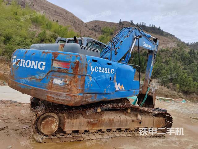 山重建机GC228LC-8挖掘机
